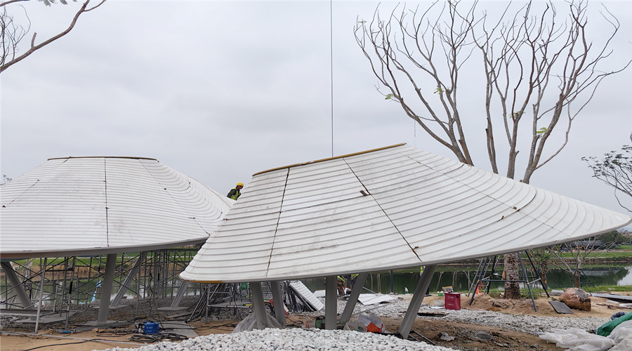 三亞海棠灣UHPC預(yù)制構(gòu)件遮陽立面掛板項目