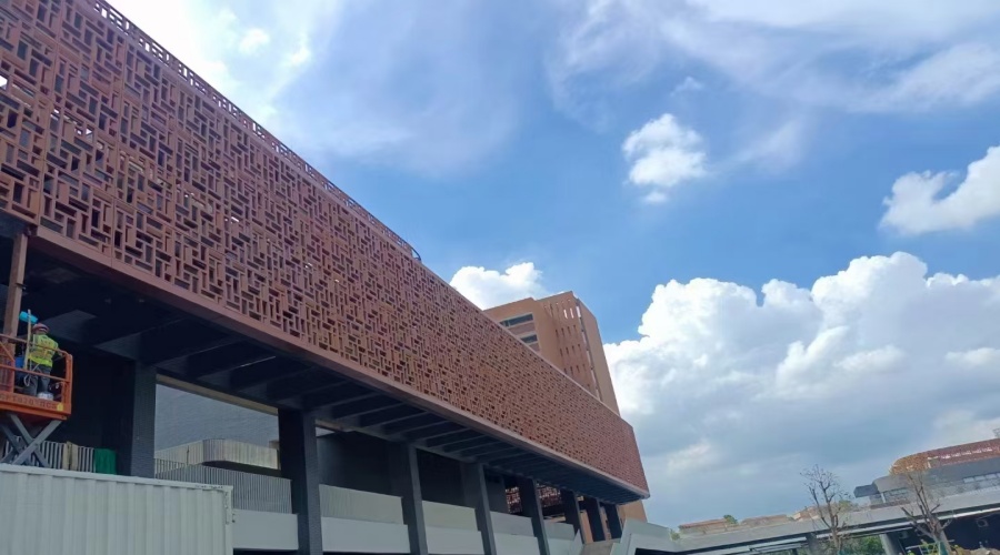 佛山三龍灣UHPC鏤空板項目