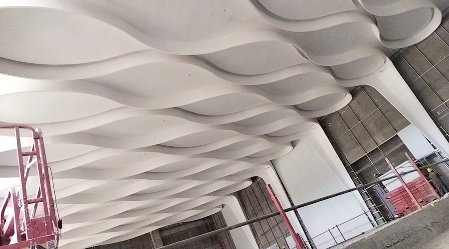 深汕高中園游泳館GRG吊頂項目