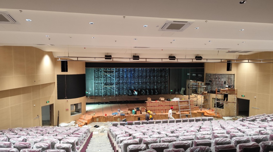 廣州黃埔會(huì)元中學(xué)GRG報(bào)告廳造型