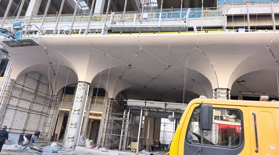 UHPC構件安裝現場 UHPC構件安裝現場